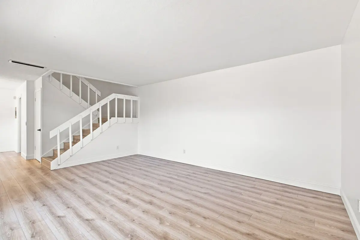 7-web-or-mls-Photo (4)-topaz at 1302 NEBRASKA Avenue 1C, Fort Pierce