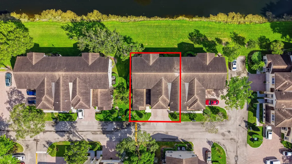 60_dji_20260910222922_0078_d_line at 12335 NW 10th Drive B-5, Coral Springs