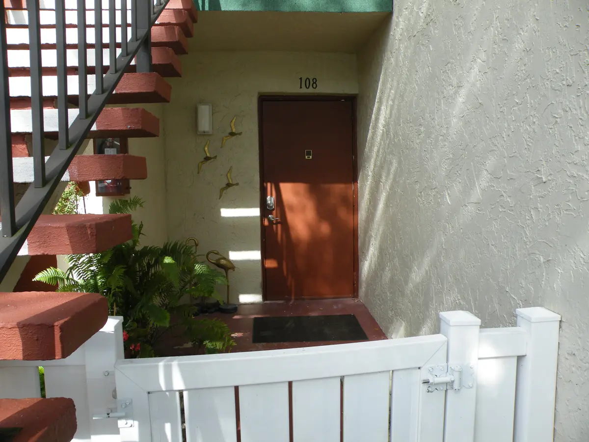 Stairs at 15 Willowbrook Lane 108, Delray Beach