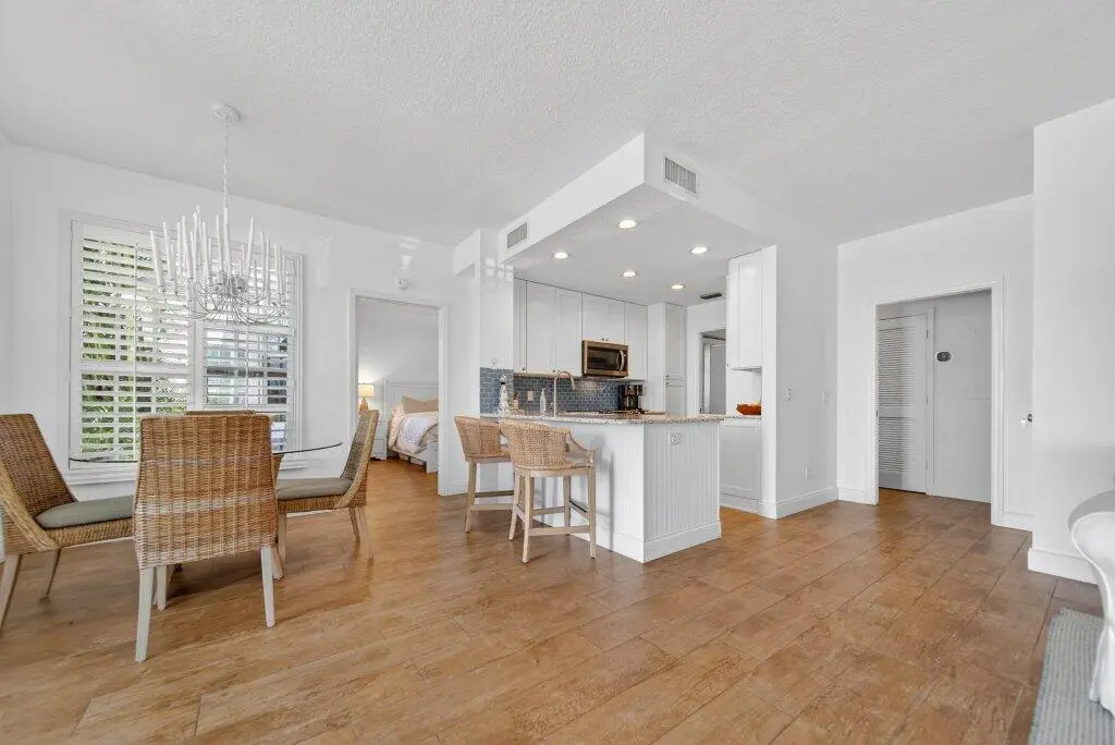 kitchendining1.jpg-SMALL at 391 NE Plantation Road 215, Hutchinson Island