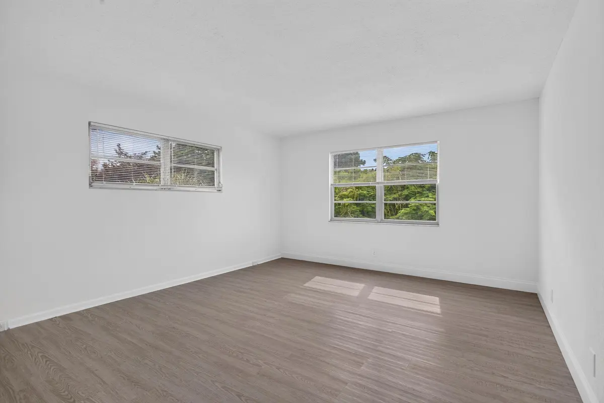 21-web-or-mls-2802-9276 at 2802 VICTORIA Way O3, Coconut Creek