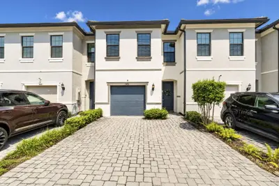 4416 Appleton Circle, Oakland Park – Condominium for sale