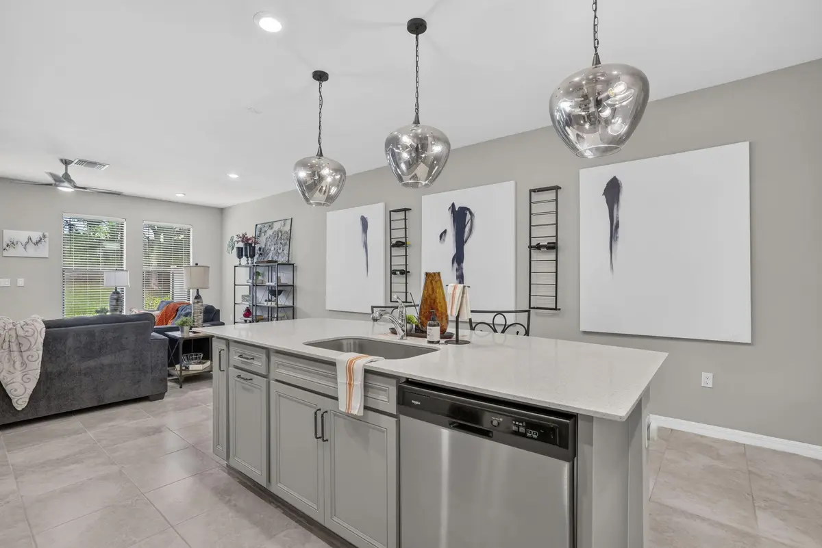 8-web-or-mls-8I8A4290 at 4416 Appleton Circle, Oakland Park