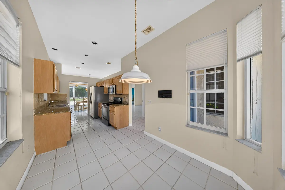 DSC00755 at 9437 POINCIANA Court, Fort Pierce