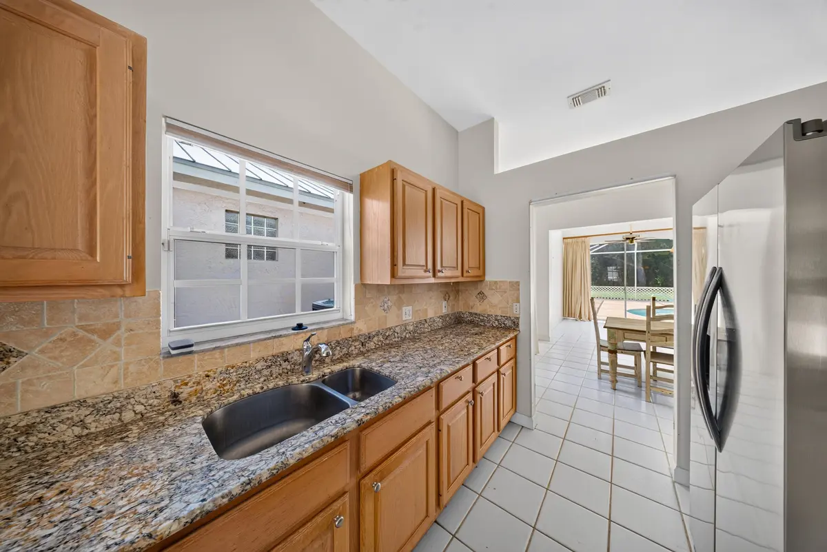 DSC00781 at 9437 POINCIANA Court, Fort Pierce