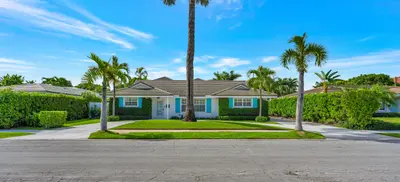136 WORTH Court, West Palm Beach – Single Family Residence for rent