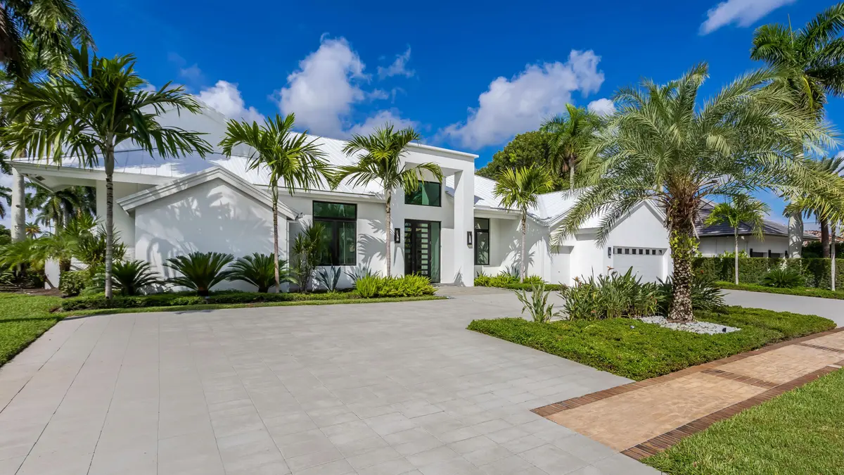 2-print-0E2A1813-HDR at 7359 Ballantrae Court, Boca Raton
