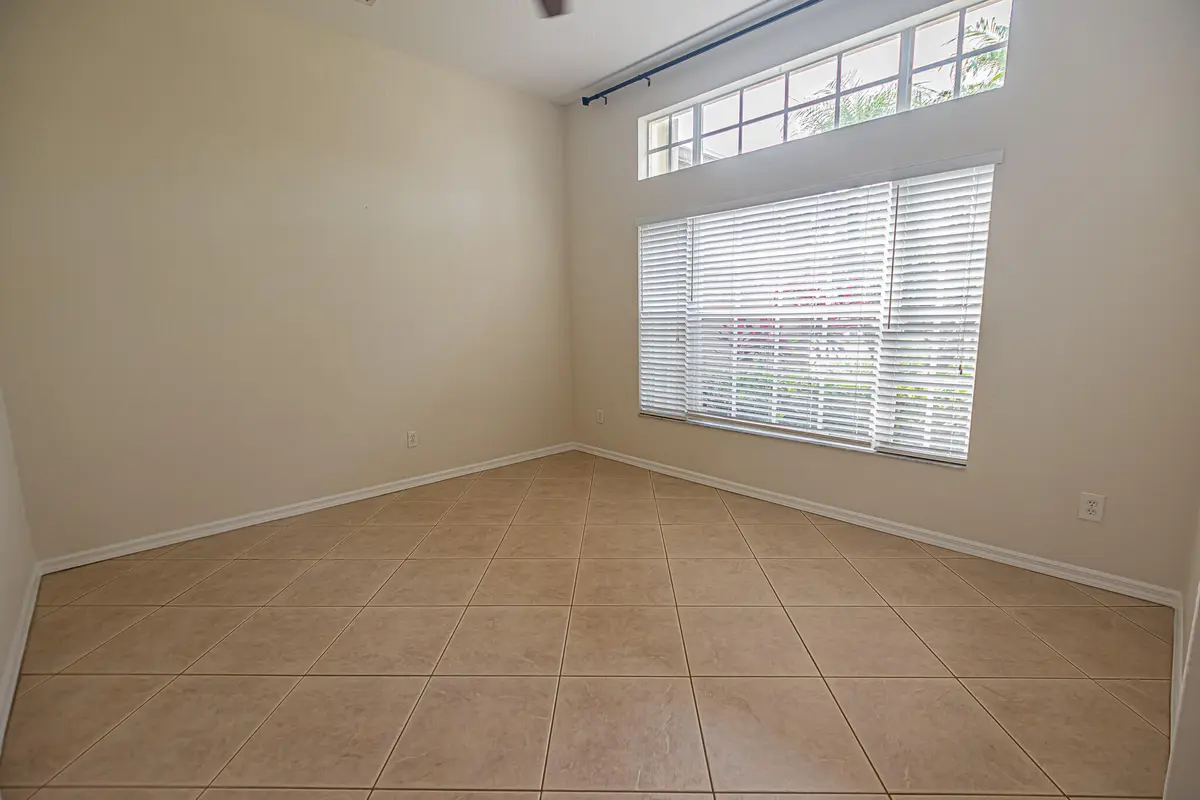 DSC_6986-HDR at 208 SW Whitewood Drive, Port St. Lucie