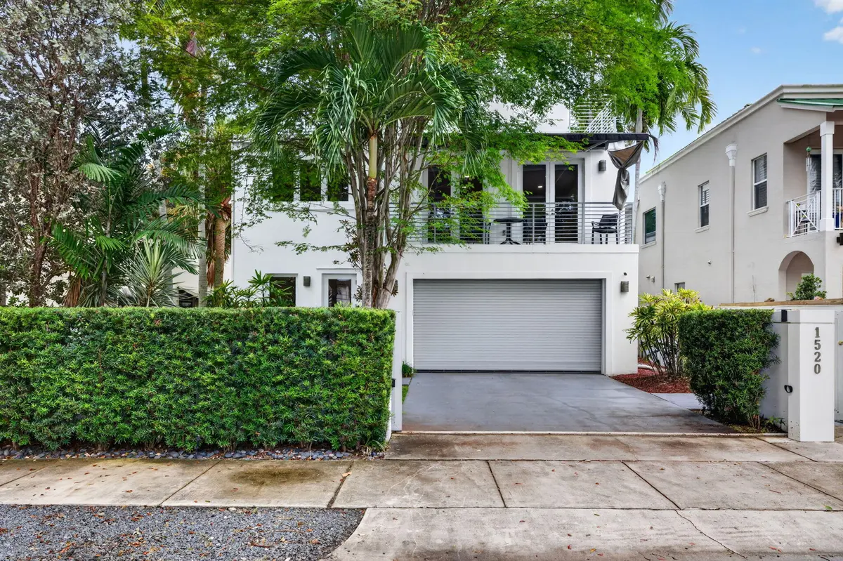 2-web-or-mls-699A3822 at 1520 SE 2ND Street 1520, Fort Lauderdale