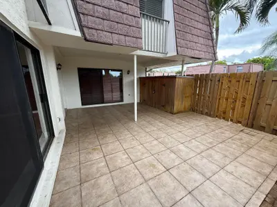 7585 Courtyard Run, Boca Raton – Townhouse for rent