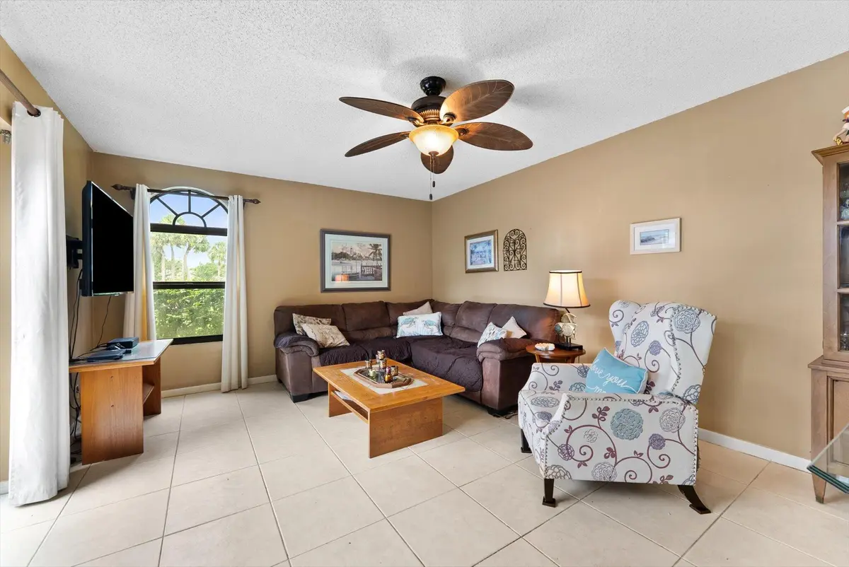 10-10 at 4240 Village Drive D, Delray Beach