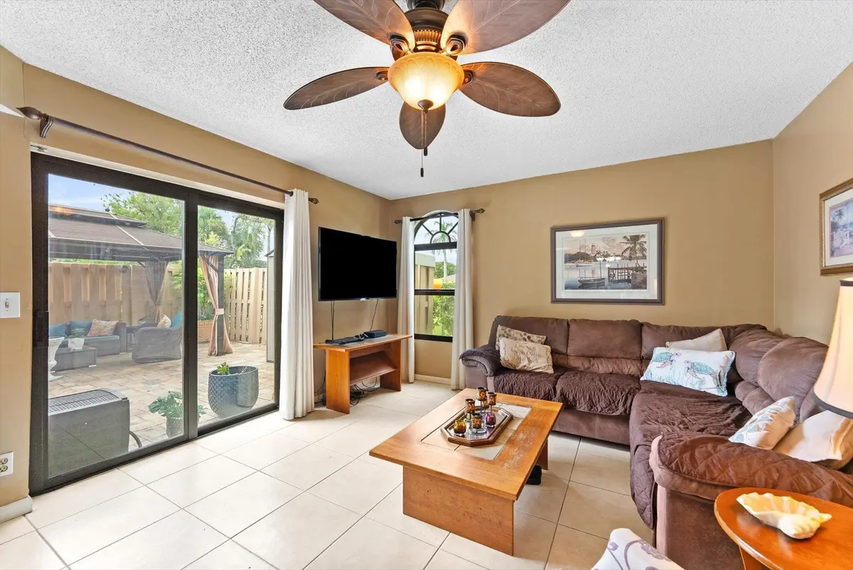 11-11 at 4240 Village Drive D, Delray Beach