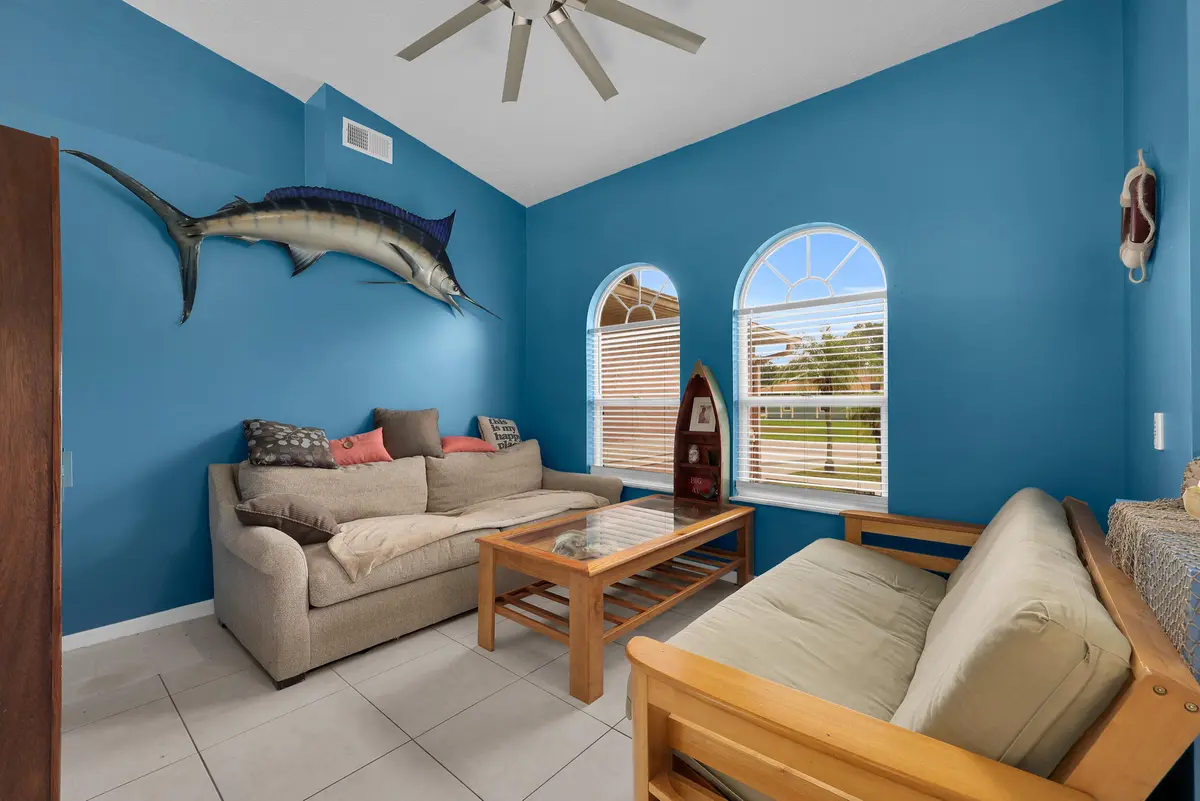 7_0s9a2998 at 202 SE Grove Avenue, Port St. Lucie