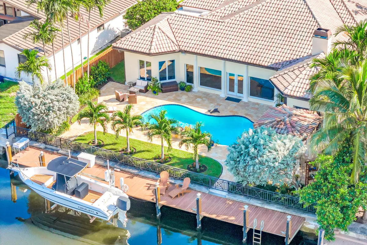 2507 BARCELONA DR-109 at 2507 Barcelona Drive, Fort Lauderdale