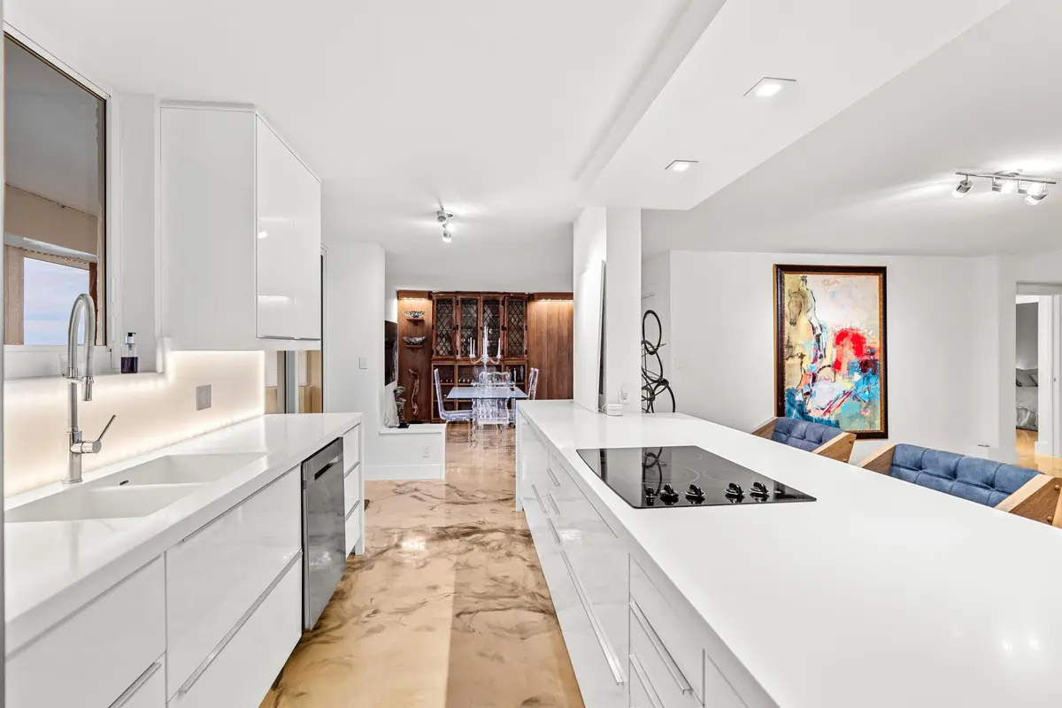 KITCHEN_OUT_SUNSET_DT at 2000 S Ocean Boulevard 505, Delray Beach