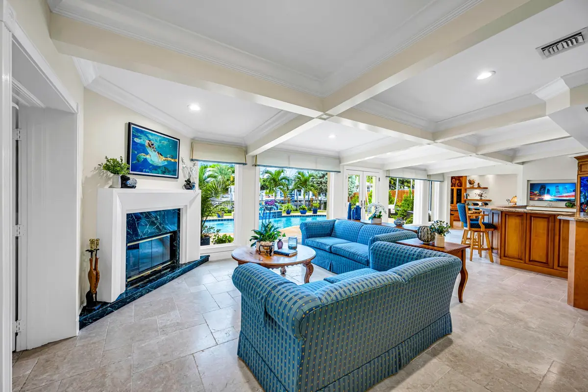 2507 BARCELONA DR-44 at 2507 Barcelona Drive, Fort Lauderdale