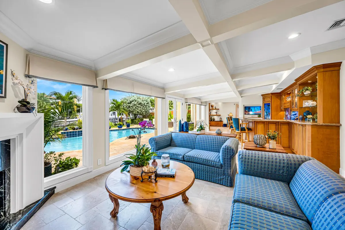 2507 BARCELONA DR-46 at 2507 Barcelona Drive, Fort Lauderdale