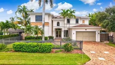 260 NE WAVECREST Court, Boca Raton – Single Family Residence for rent