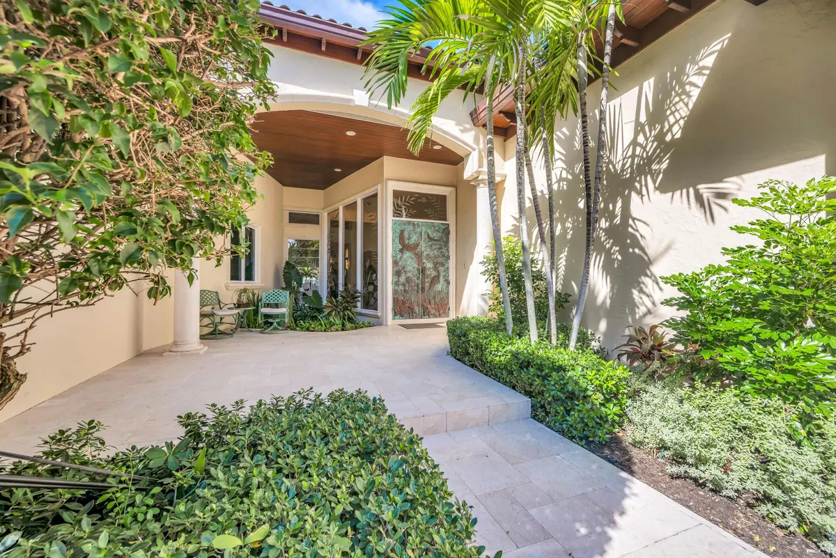 2507 BARCELONA DR-31 at 2507 Barcelona Drive, Fort Lauderdale