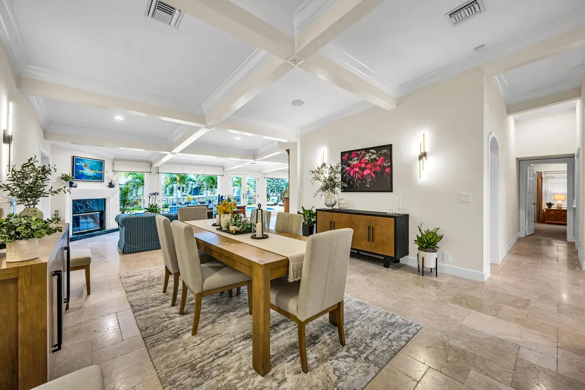 2507 BARCELONA DR-42 at 2507 Barcelona Drive, Fort Lauderdale
