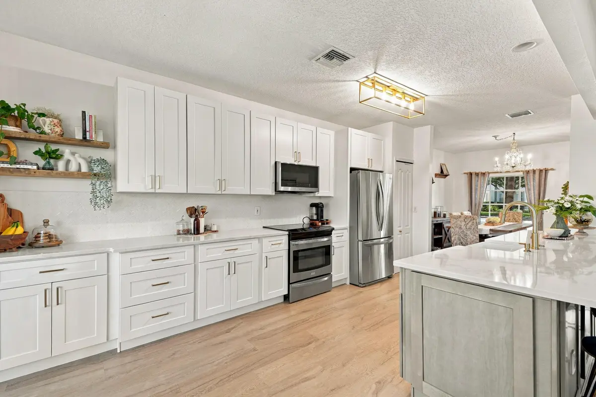Palm Pointe at 3106 SW SOLITAIRE PALM Drive, Palm City