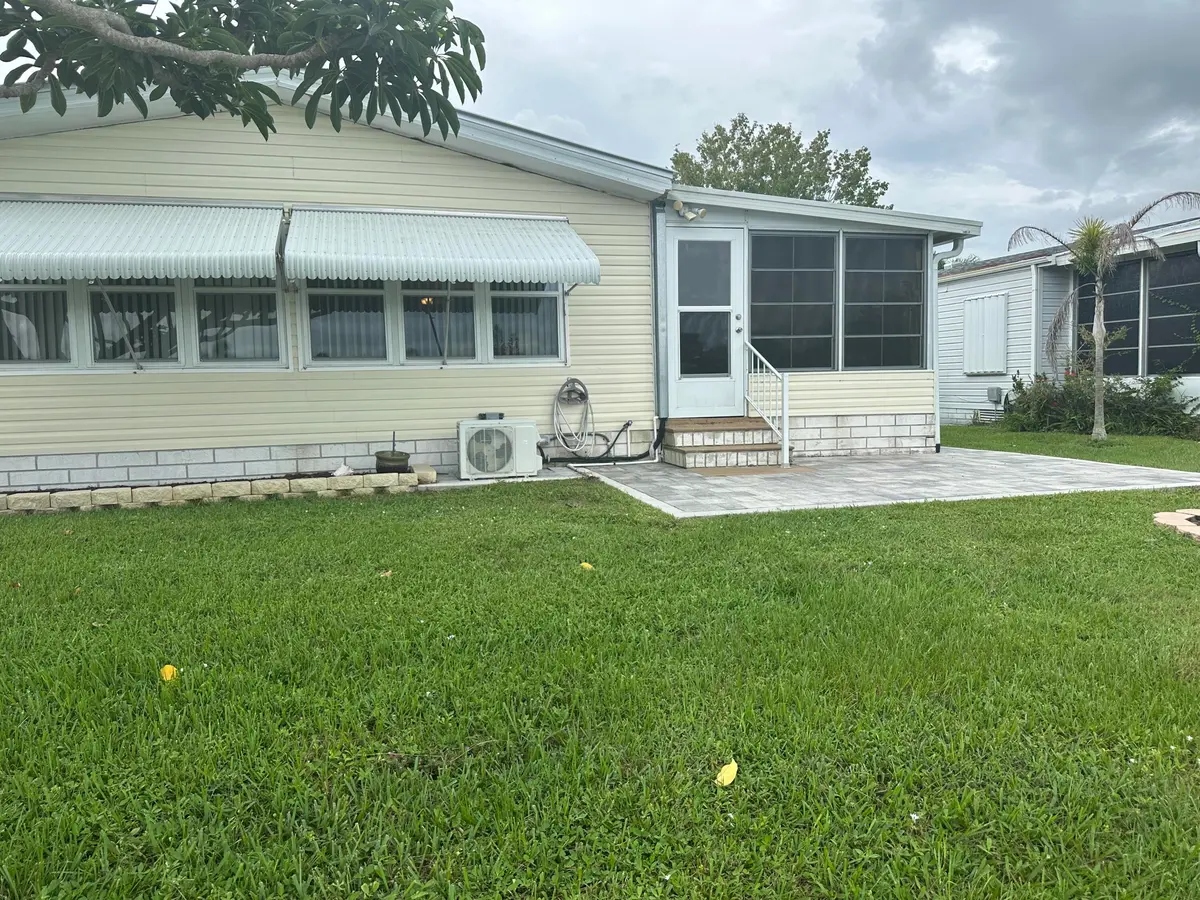 IMG_9934 at 512 Thames Bluff Ridge, Fort Pierce