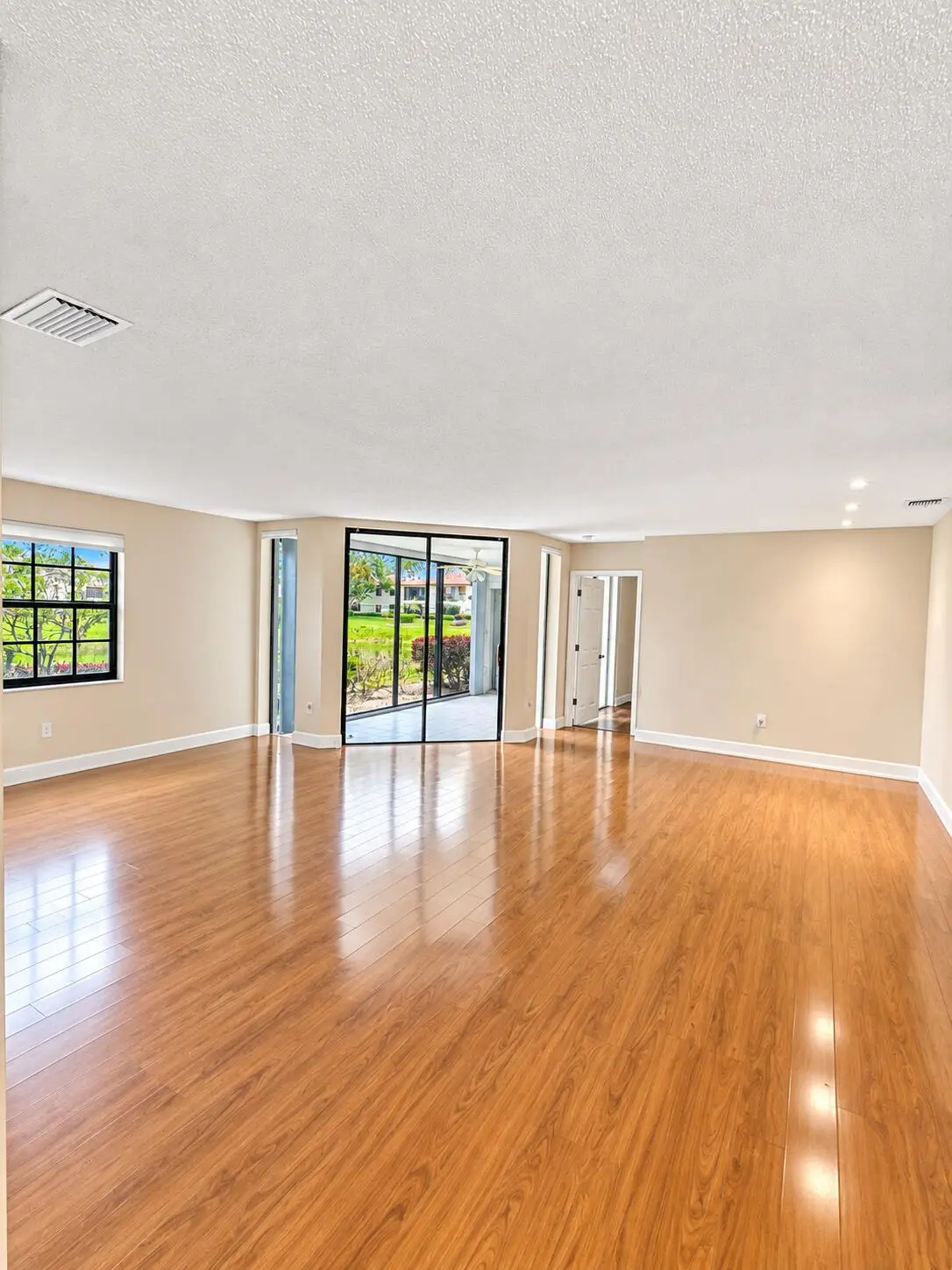 5115 Europa at 5115 EUROPA Drive B, Boynton Beach