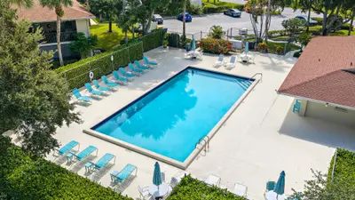 6511 Chasewood Drive Unit g, Jupiter – Condominium for sale