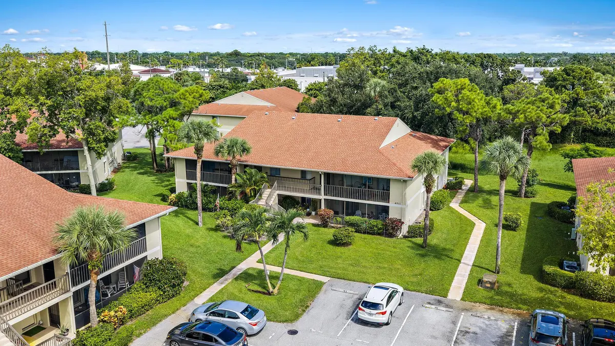 6511 Chasewood Dr apt g-33 at 6511 Chasewood Drive Unit g, Jupiter