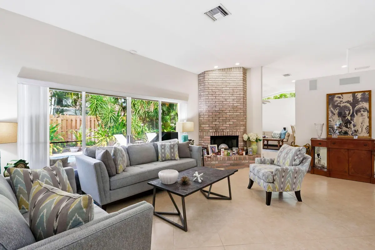 7-web-or-mls-004_0E2A3260 at 435 MOHAWK Lane, Boca Raton