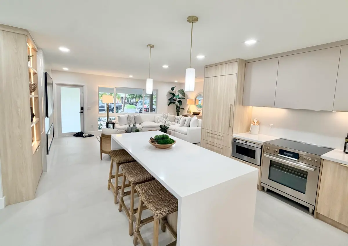 IMG_5653 at 259 SE 4TH Avenue, Pompano Beach
