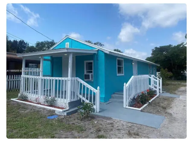 IMG_E3250 at 427 N 14TH Street, Fort Pierce