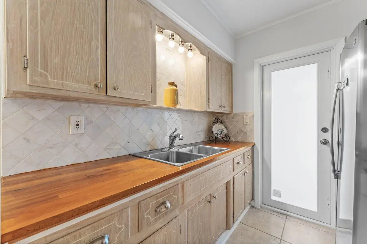 015-11Southwest4thAvenue-6-BocaRaton-FL- at 11 SW 4th Avenue Unit 6, Boca Raton