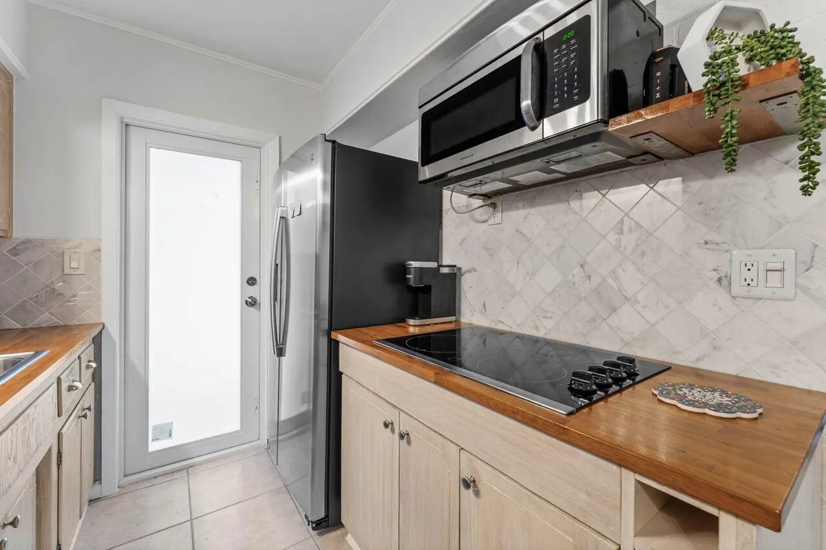 016-11Southwest4thAvenue-6-BocaRaton-FL- at 11 SW 4th Avenue Unit 6, Boca Raton