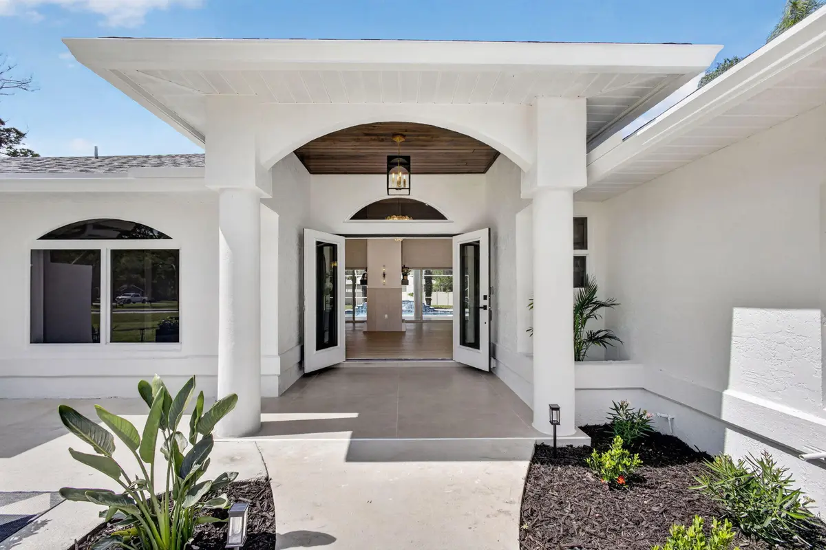 Front entrance at 13350 157th Court, Jupiter