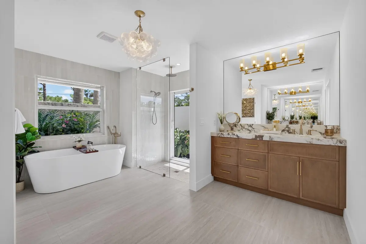 Master Bath at 13350 157th Court, Jupiter