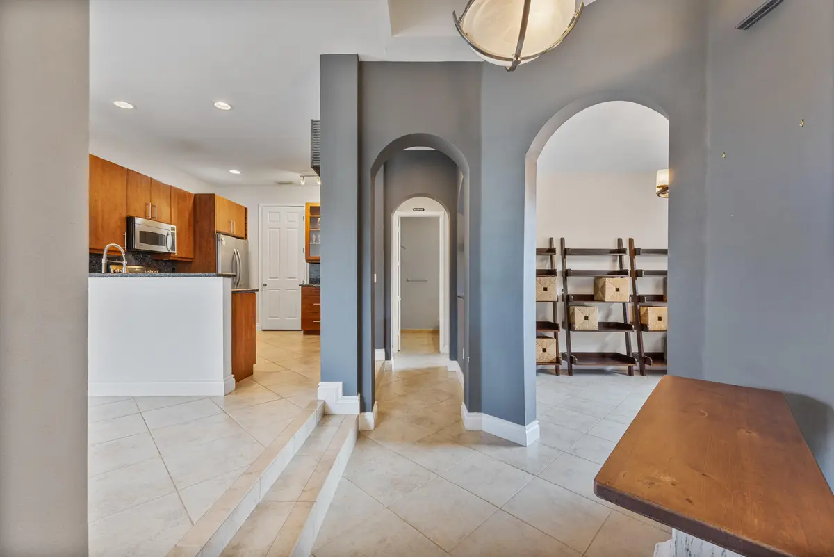 024A5054 at 6380 BELLA Circle 905, Boynton Beach