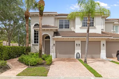 6380 BELLA Circle 905, Boynton Beach – Condominium for sale