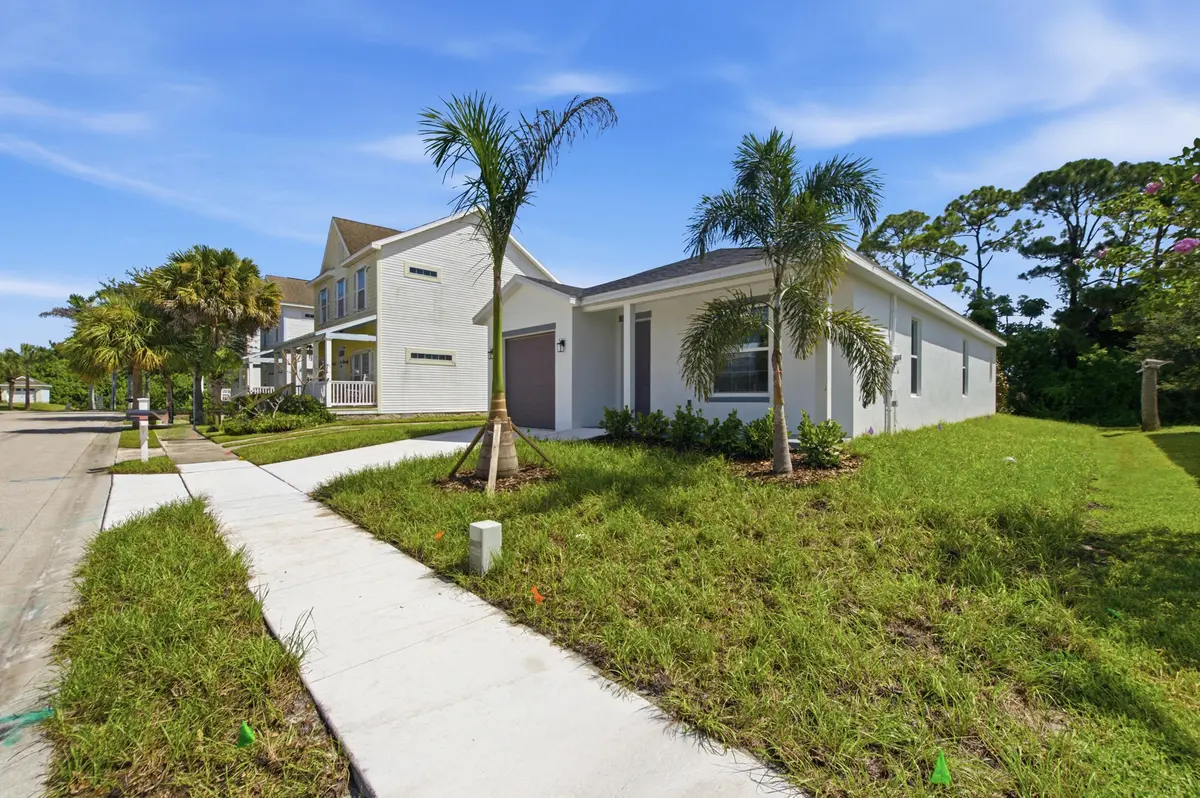 3__dsc6787 at 3344 N Park Drive, Fort Pierce