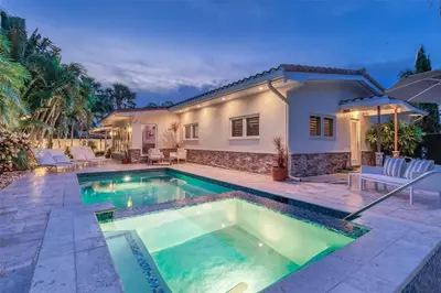 2726 NE 25TH Place, Fort Lauderdale – Single Family Residence for sale