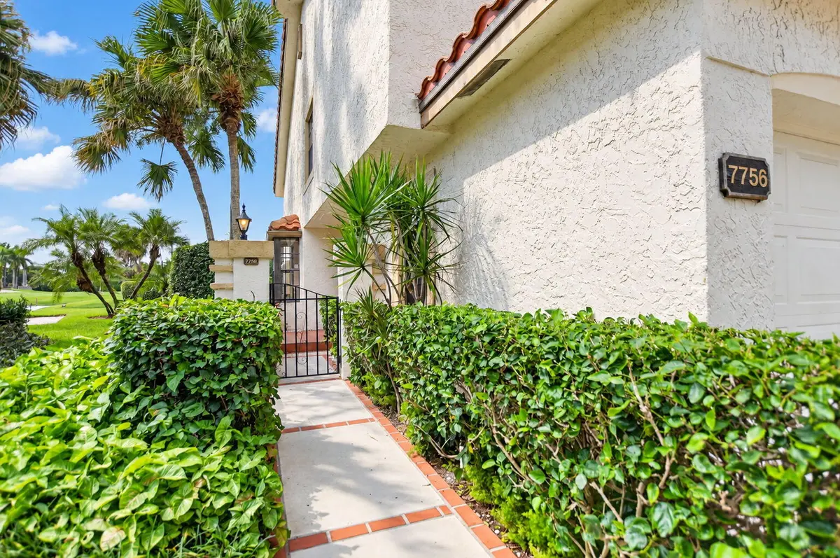4-web-or-mls-4-print-7756 (27) at 7756 La Mirada Drive, Boca Raton