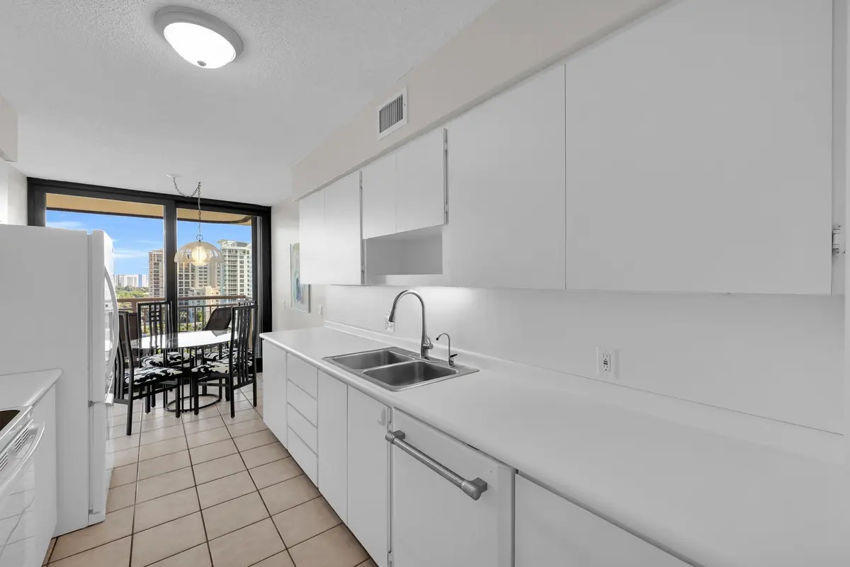 13_8p3a6424 at 3400 N OCEAN Avenue 1605, Singer Island