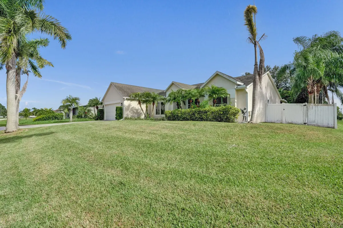 53fa4f5e-eb03-4505-9d33-380f034a83c7 at 468 SW Prado Avenue, Port St. Lucie