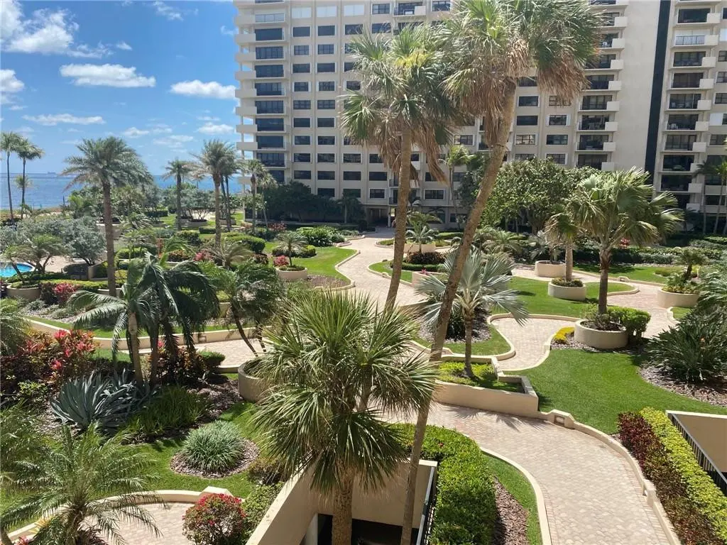 Photo 8 at 5100 N OCEAN Boulevard 401, Lauderdale-By-The-Sea