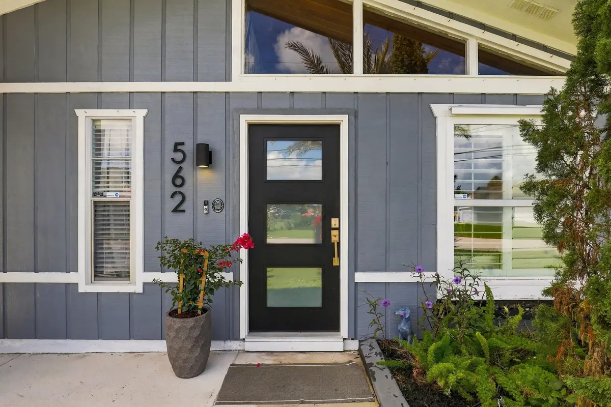 4_1z3a3817 at 562 SW Eyerly Avenue, Port St. Lucie