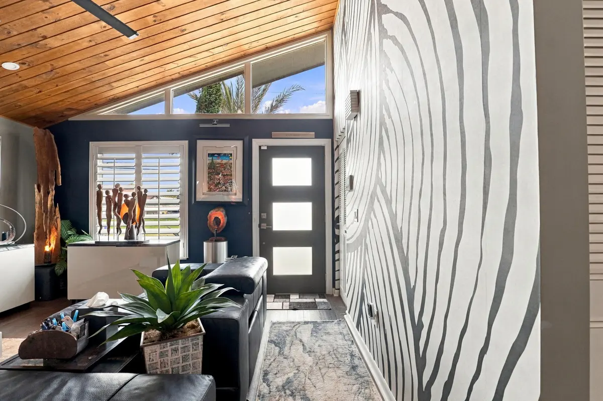 6_1z3a3823 at 562 SW Eyerly Avenue, Port St. Lucie