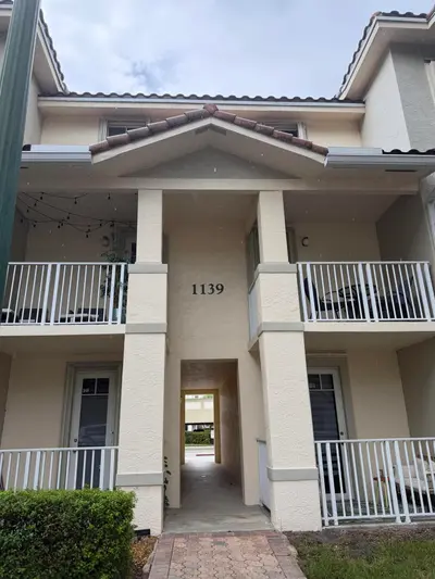 1139 TOWN CENTER Drive 25, Jupiter – Condominium for rent