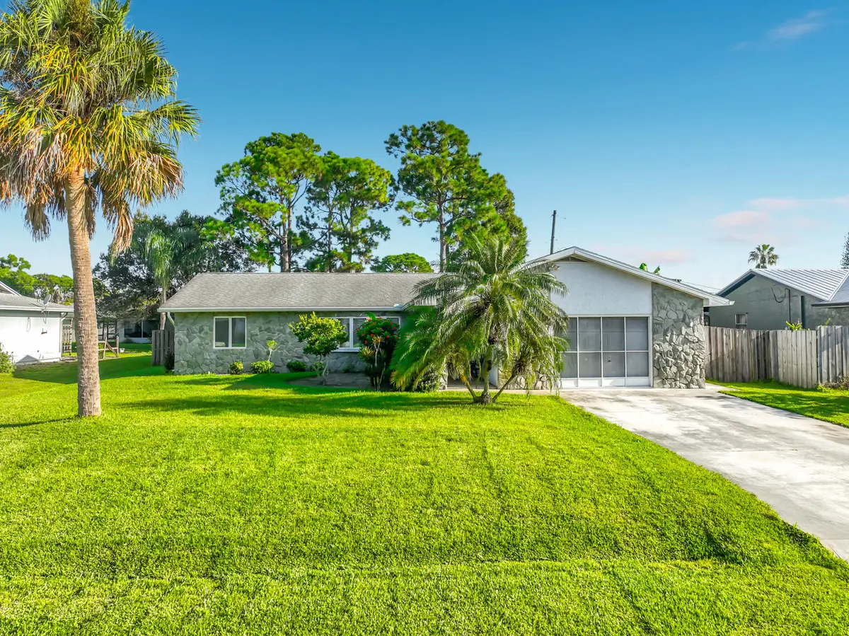 155 SW EXMORE Avenue, Port St. Lucie, FL – photo 1