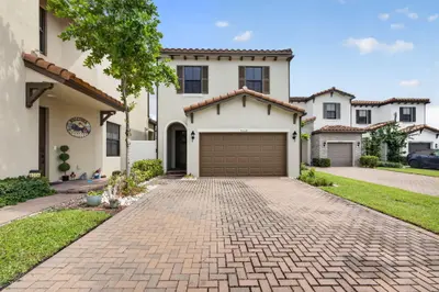 4004 SCREW PINE Cove, Riviera Beach – Single Family Residence for sale
