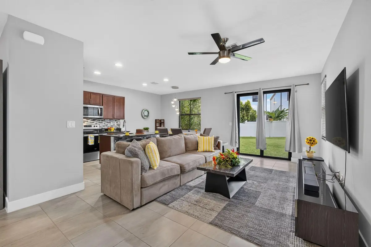 13-web-or-mls-5D1A2392 at 4004 SCREW PINE Cove, Riviera Beach